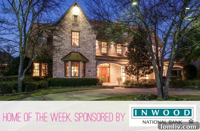 Preston Hollow'da Görkemli Lüks Konutun Ön Cephesi