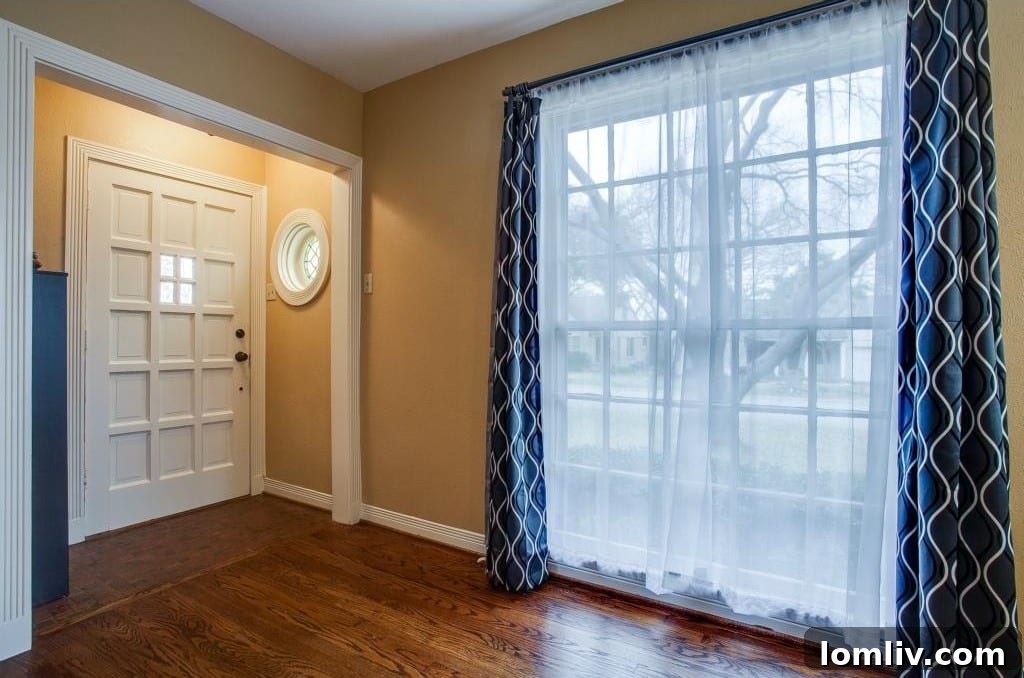 Elegant Entryway with Stained Glass at 638 Tenna Loma Ct