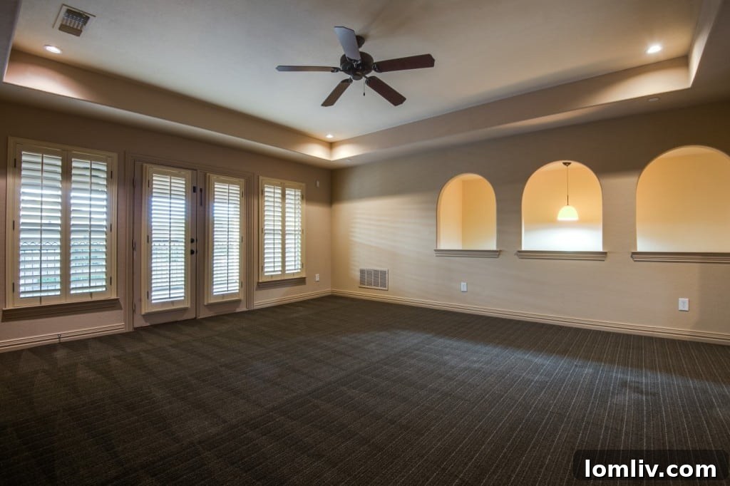 Upstairs Game Room with Wet Bar and Balcony Access, Allen TX