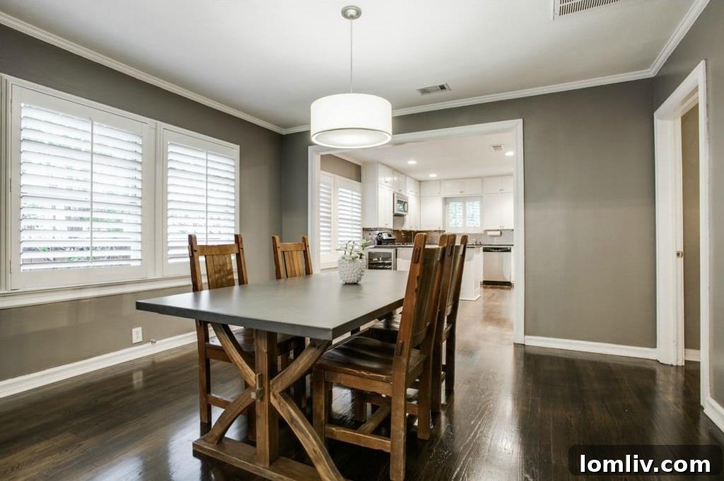 Living Room - Hardwood Floors and Natural Light