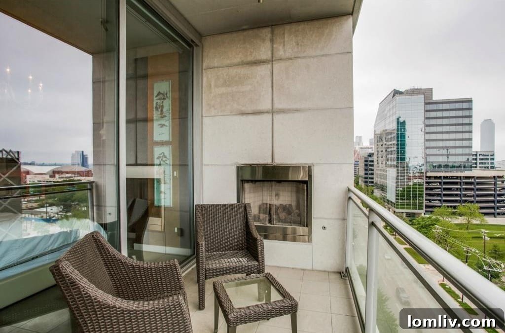 Azure Condo Terrace 4