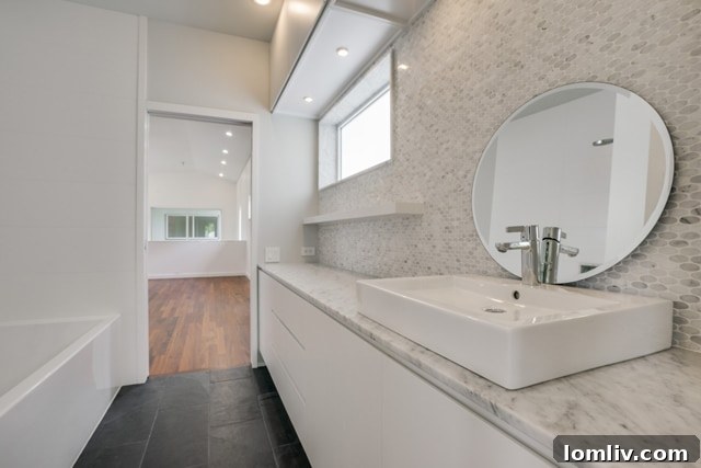 5103 Milam Street Dallas - View of Garage Door Mosaic