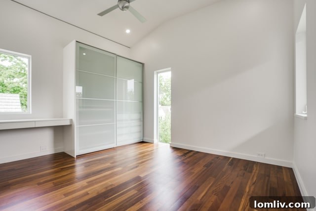5103 Milam Street Dallas - Detailed View of Patio and Fence