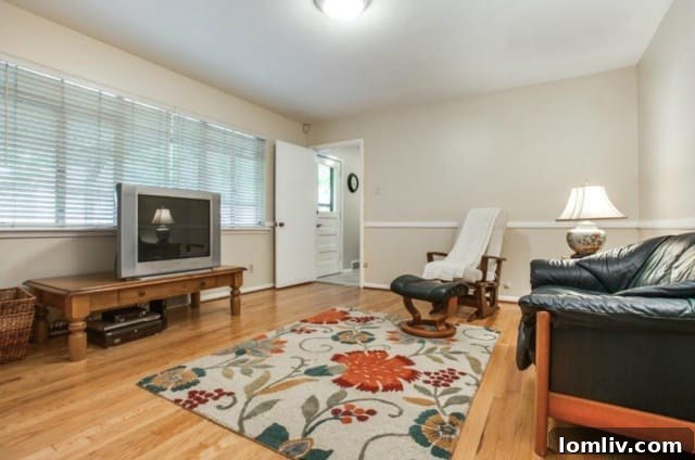 Ridgewood Park Midcentury Gem Offers Expansive Living, Price Slashed $25K 12 6424-E-Lovers-L