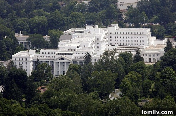 The iconic Greenbrier Resort facade, showcasing its classic architectural beauty and inviting grandeur.