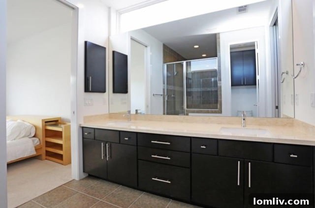 Designer Vanity with Silestone Quartz - 4607 Steel St