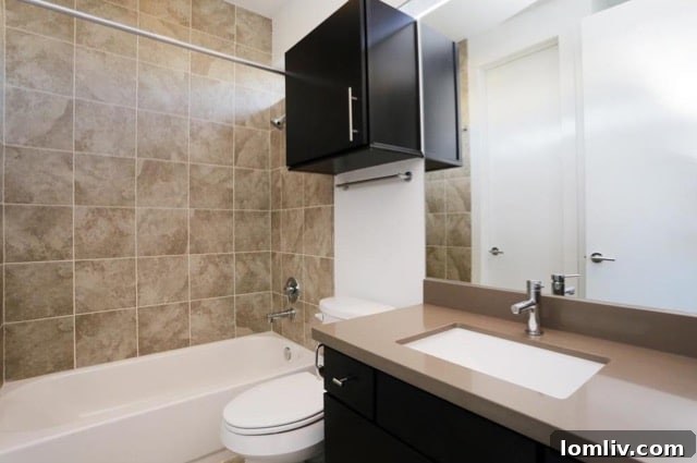 Full Bathroom with Silestone Quartz and Marble Tile - Hawthorne