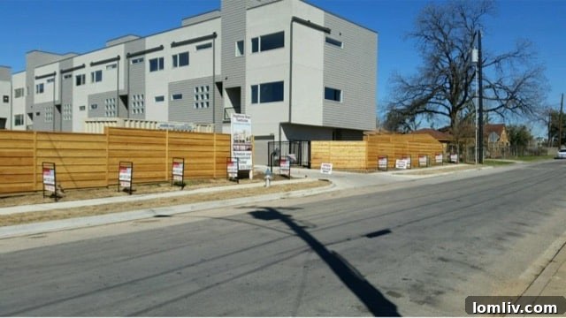 Stylish Exterior of New Dallas Townhomes at 4607 Steel Street