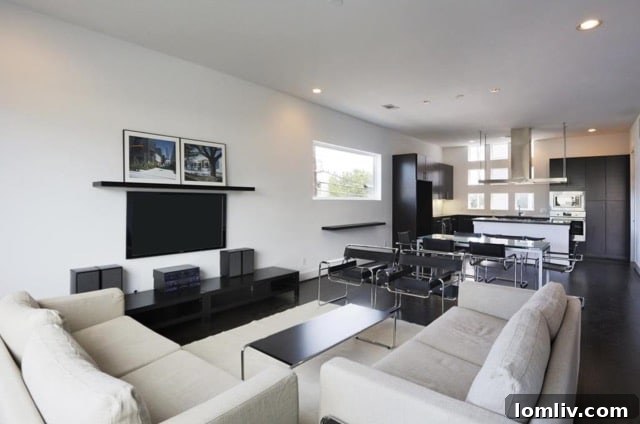 Spacious Dining Area with Natural Light - Hawthorne Townhomes
