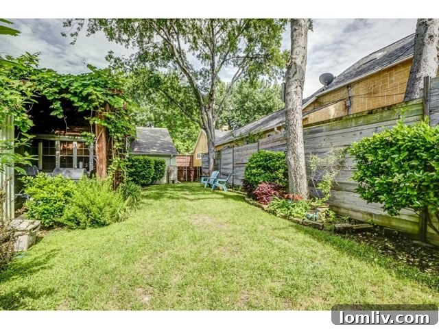 4207-Camden-Backyard - Lush and Cozy Backyard Oasis