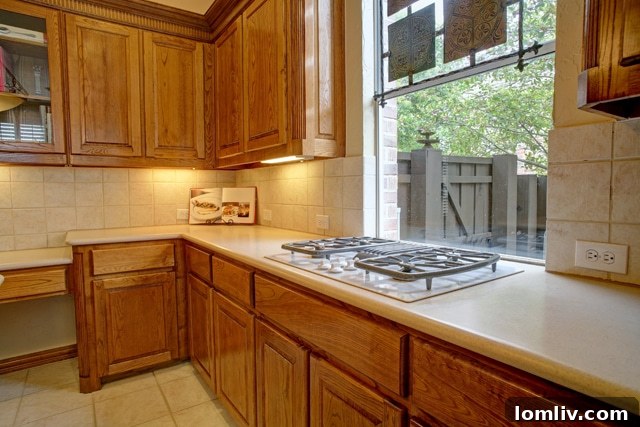 Spacious Gourmet Kitchen with Stainless Steel Appliances