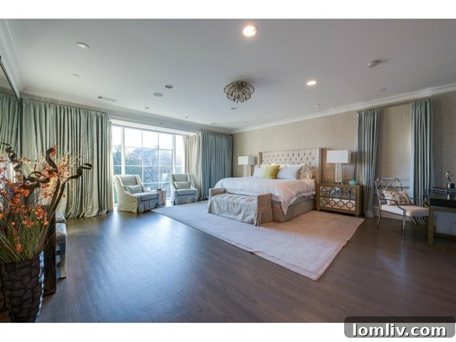 3625 Bryn Mawr Master Bedroom - Luxurious Retreat in Park Cities