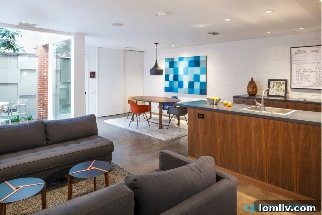 Gillespie Townhome interior remodel by A. GRUPPO Architects