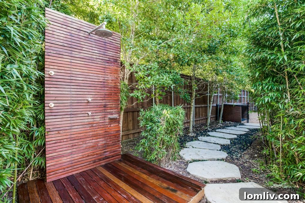 4330-park-ln-Outdoor-shower-High-Res-13.jpg-1