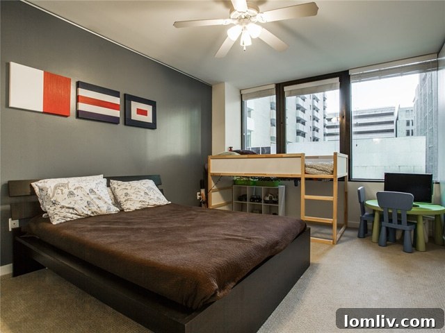 Comfortable Secondary Bedroom Ideal for Family or Guests
