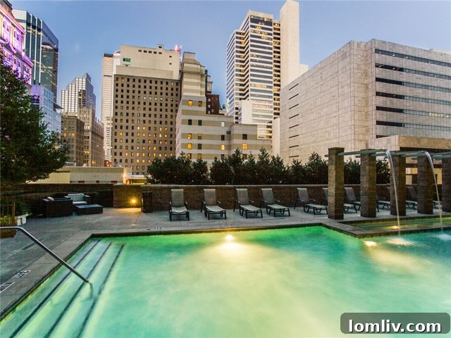 Relaxing Poolside Seating at The Metropolitan Condo
