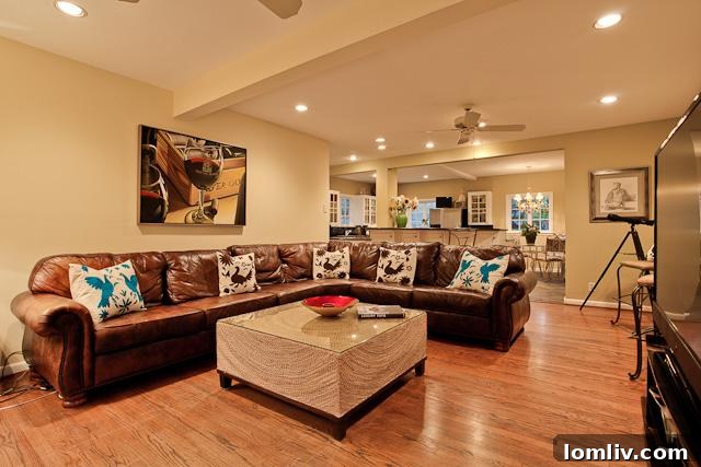 1818 W. Colorado Living Room - Dallas Colonial Home