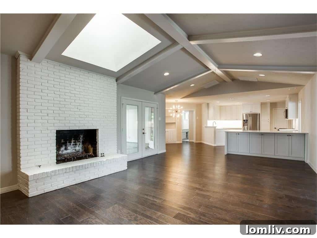 Sleek Modern Kitchen with Island Potential, 4242 Meadowdale