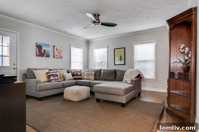 Inviting entryway of the 614 W Colorado Blvd property