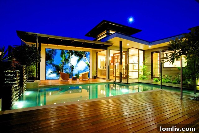 Stellar Home Theater & Beyond's award-winning outdoor living space design.