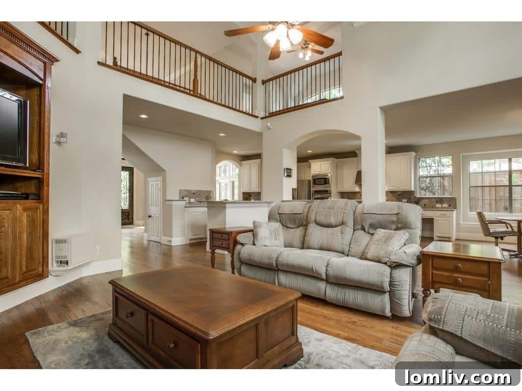 Spacious Family Room for Relaxation and Entertainment