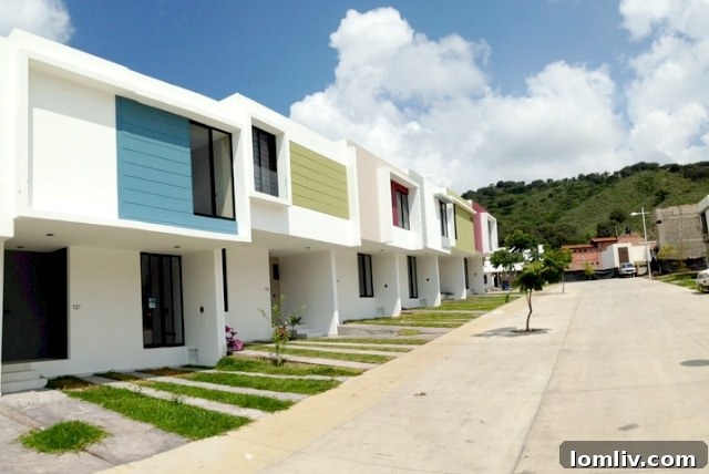El Origen (The Origin) houses in Mexico City by Carlos Avila Cavso, featuring contemporary urban design.