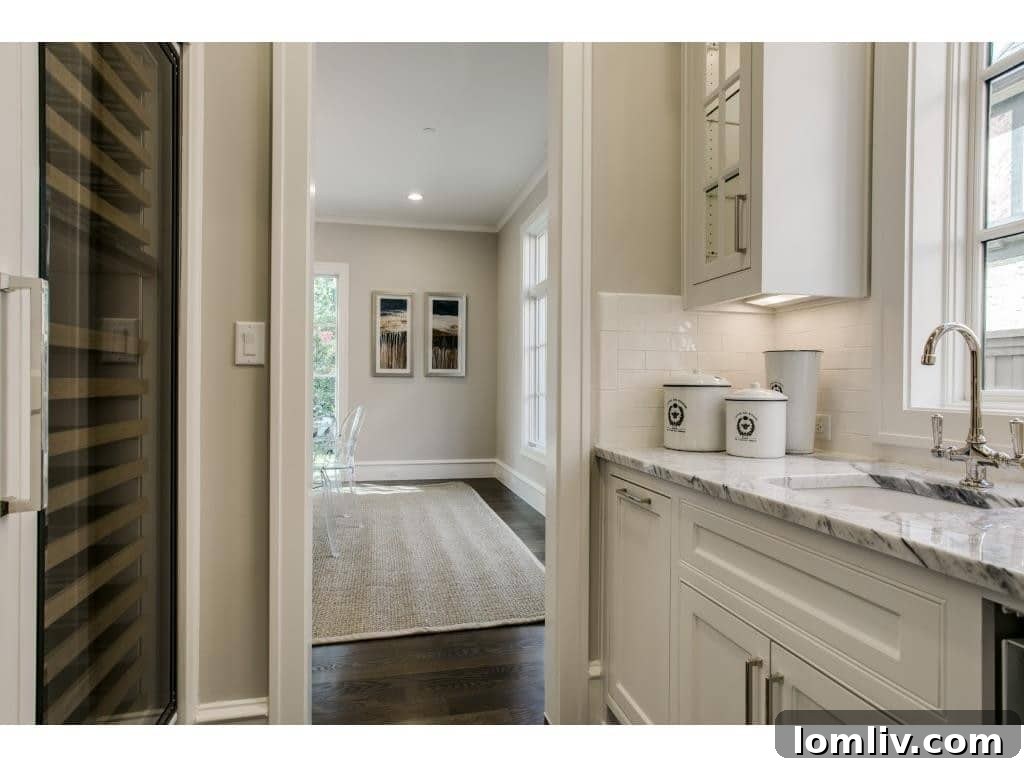 3104 Hanover Butler's Pantry - Wine Cellar and Storage