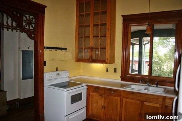 Waxahachie's Victorian Farmhouse A Serendipitous Gem 7 Before renovation: Kitchen area at 802 Brown Street