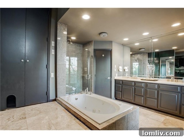Luxurious Master Bathroom with Modern Fixtures