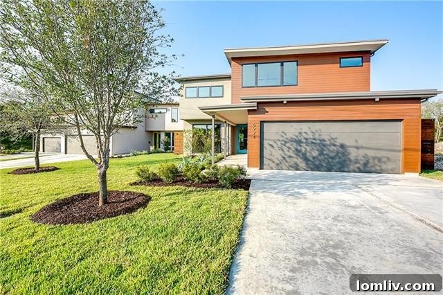 Luxury modern home exterior in Santa Barbara Development, East Dallas, near White Rock Lake