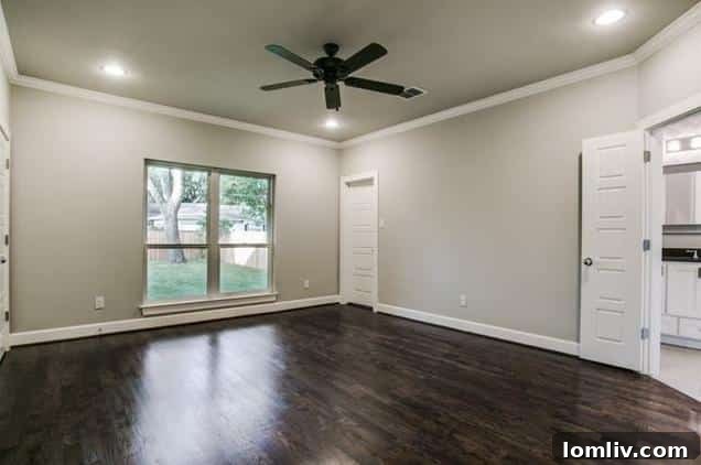 9725-Shadydale-Office