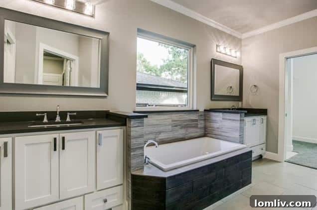 9725-Shadydale-Master-Bath