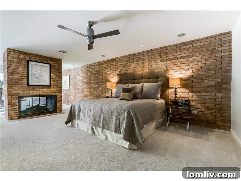 Upper Level Media Room or Office with Bluff Views