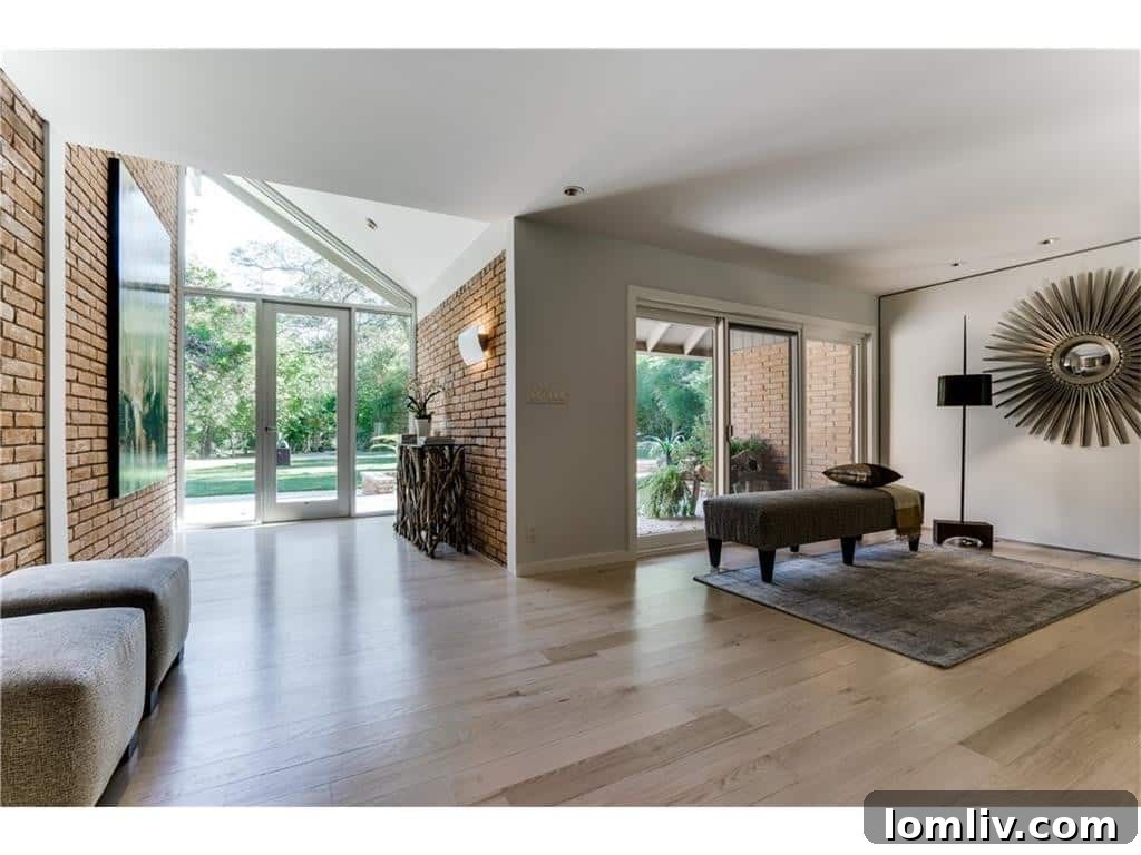 Modern Dining Area at 626 Rainbow Drive