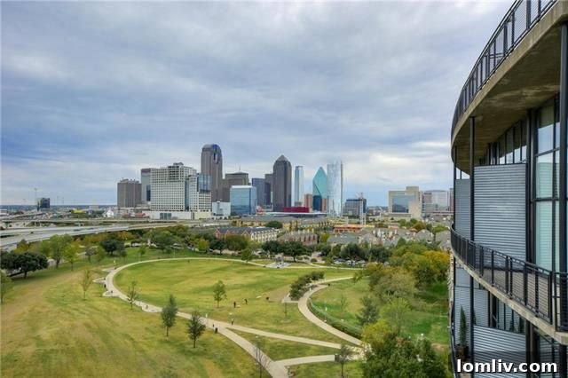 Modern Dallas Condo at 3110 Thomas Ave in State Thomas, Uptown