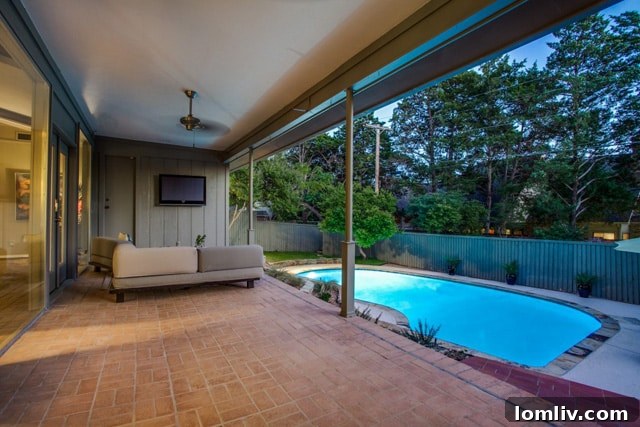 The warm and inviting ambiance of the living area, perfect for family relaxation.