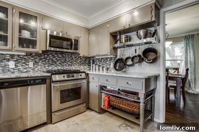 Lake Highlands Cul-de-sac Charmer Fully Renovated with Modern Upgrades 13 9723-Lanward-L