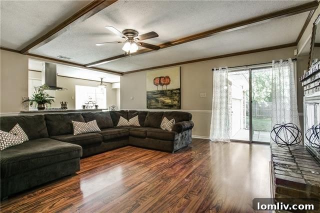 Buckner Terrace Home Living Room 3215 Sharpview Ln