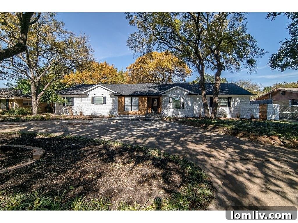 Charming Front Exterior of Dallas Ranch Home