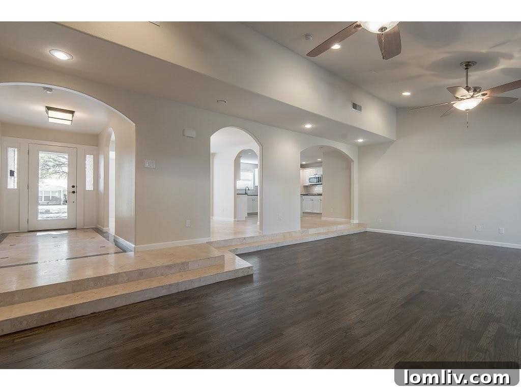 Open Concept Living Area in Dallas Home