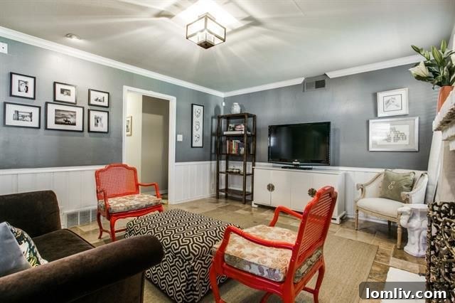 8521 Lockhaven Dr - Family Room View