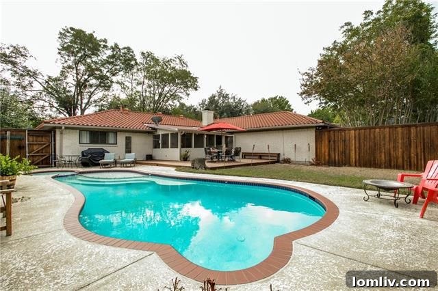 6121 Chesley Lane - Spacious Backyard with Heated Pool
