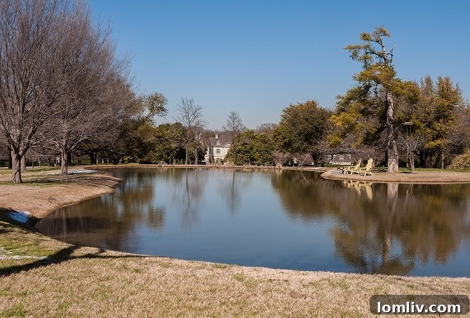 Hicks-Grounds-Pond-at-Entry-Area1
