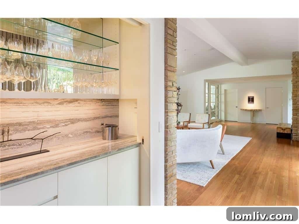 Stylish Home Bar Area Perfect for Entertaining in a Dallas Luxury Property