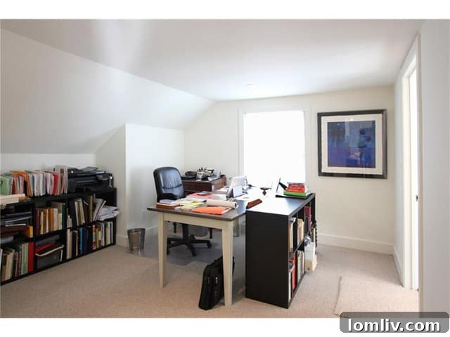 636 W. Colorado Master Study - Private Office Nook in Master Suite