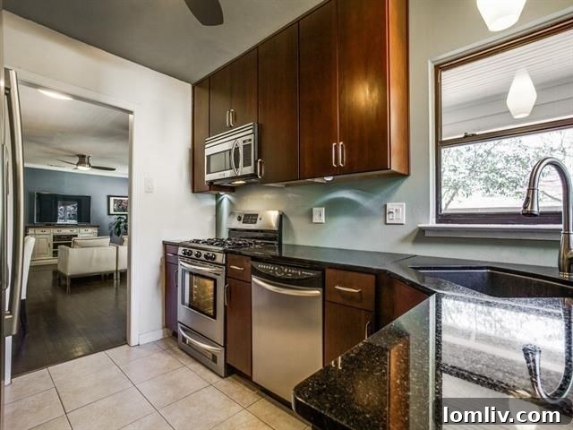 Interior Archway - 9206 Forest Hills Blvd