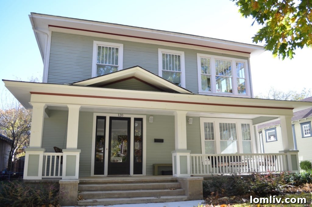 Historic Craftsman style home in Winnetka Heights, Dallas, exuding timeless charm with its welcoming front porch.