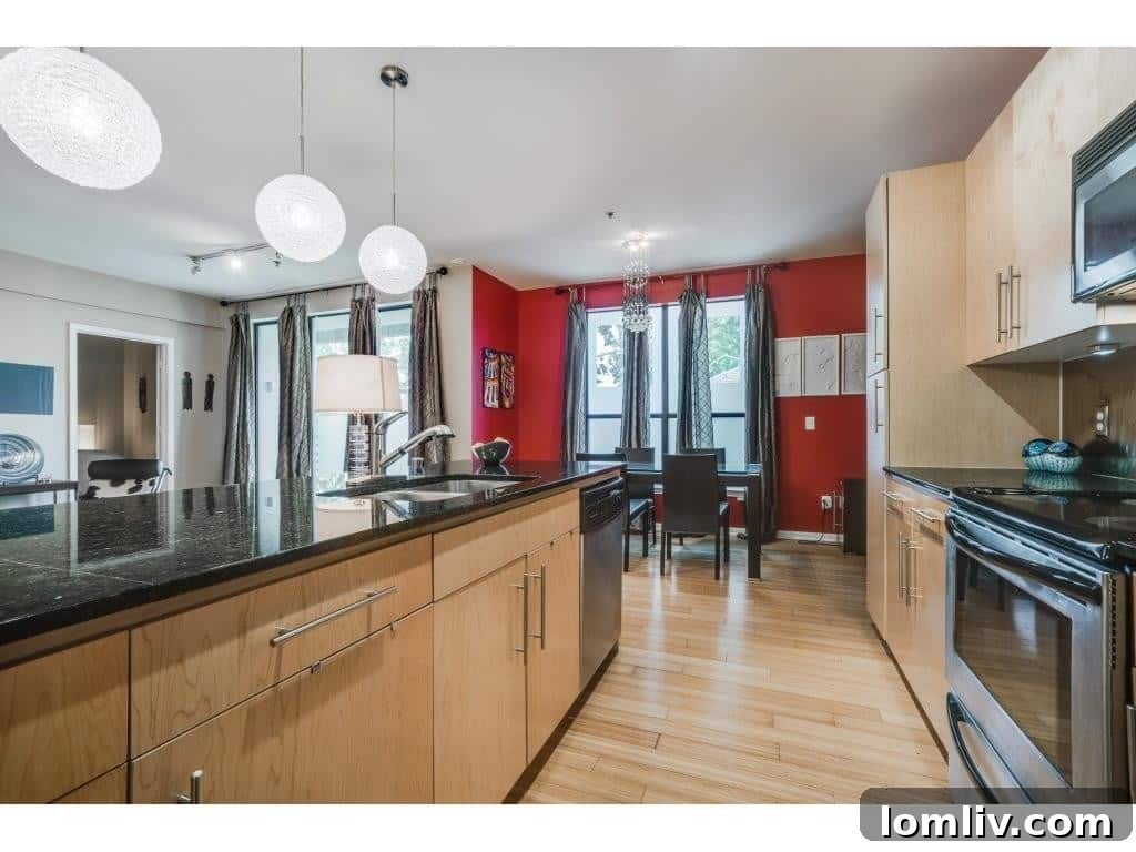 4111-Gilbert-Avenue-211-Kitchen-1024x768