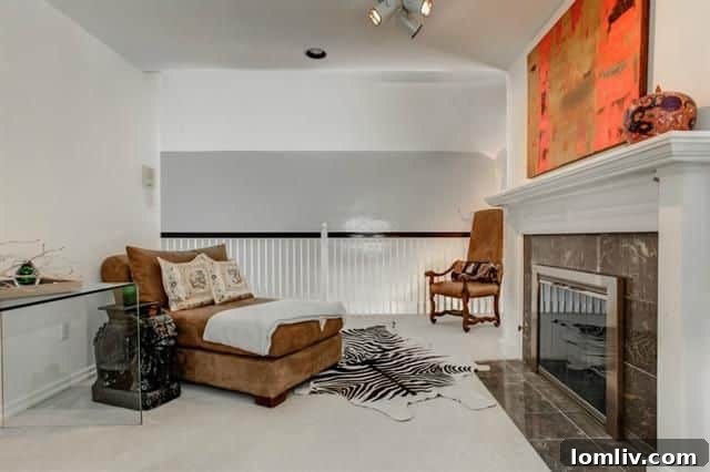 1715-Western-Ave.-Upstairs-Living-Area