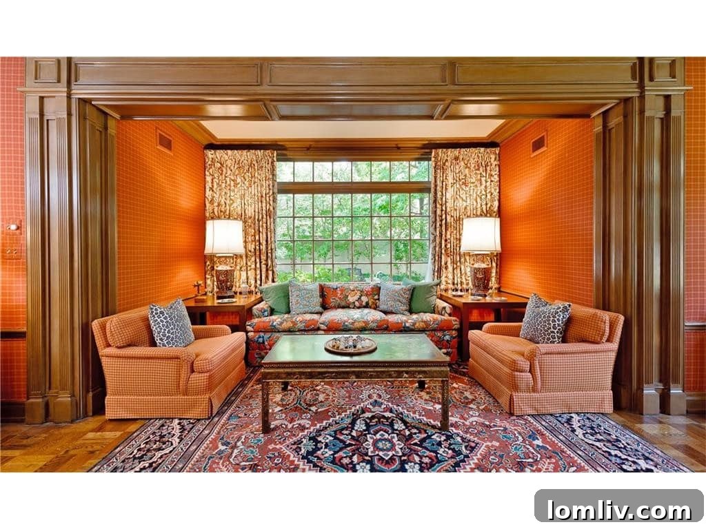 Dave Perry-Miller Curates Dallas' Finest Architecture: Korn, Thompson, Dilbeck 14 Cozy reading nook at 4248 Armstrong Parkway